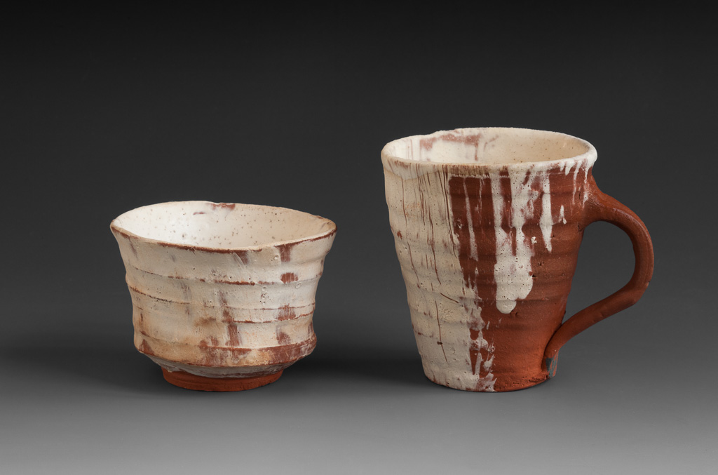 Teacup: H 2.5" x 3.5"Coffee: H 3.75" x W 4.25" x D 3.25"